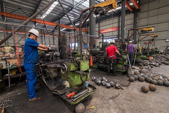 江山网架配件车间